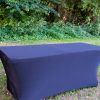 Partytafel met partytafel rok zwart huren - Springkussenverhuur Breda